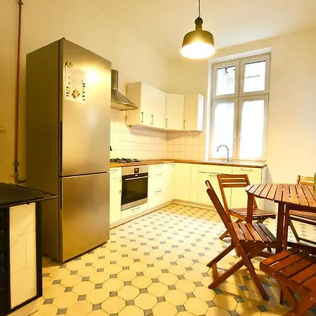 Apartment Pod Zamkiem 8os. Bielsko-Biala