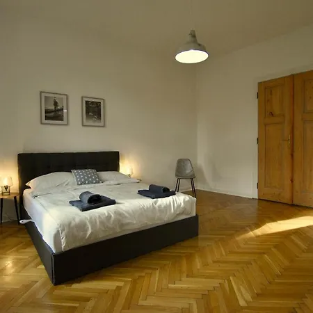 アパート Pod Zamkiem 8os.