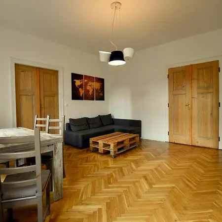 Apartment Pod Zamkiem 8os.